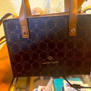 Small crossbody purse 👜